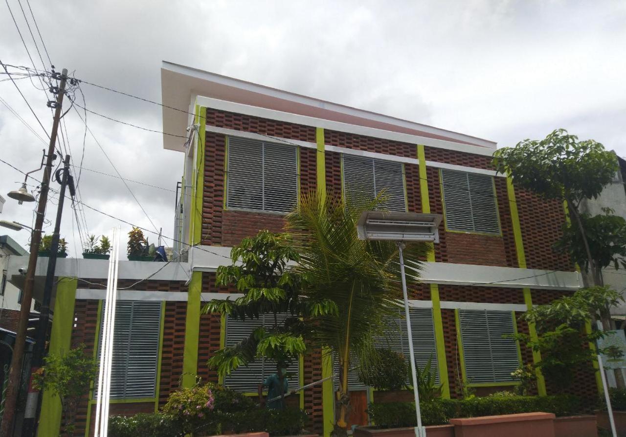 Omah Kenari Malioboro Hotel Yogyakarta Exterior foto